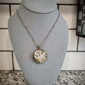 Starfish Pendant Necklace